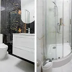 Lovely In With Sauna Apartamento *